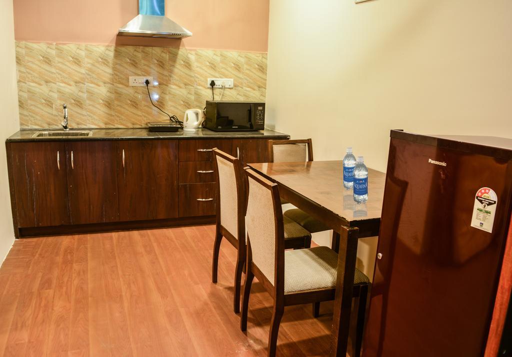 Serene Boutique Hotel Bangalore Extérieur photo