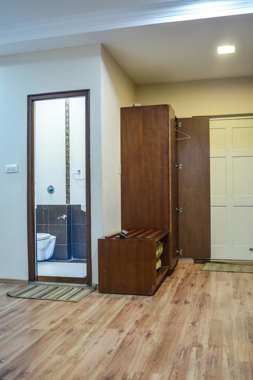 Serene Boutique Hotel Bangalore Extérieur photo